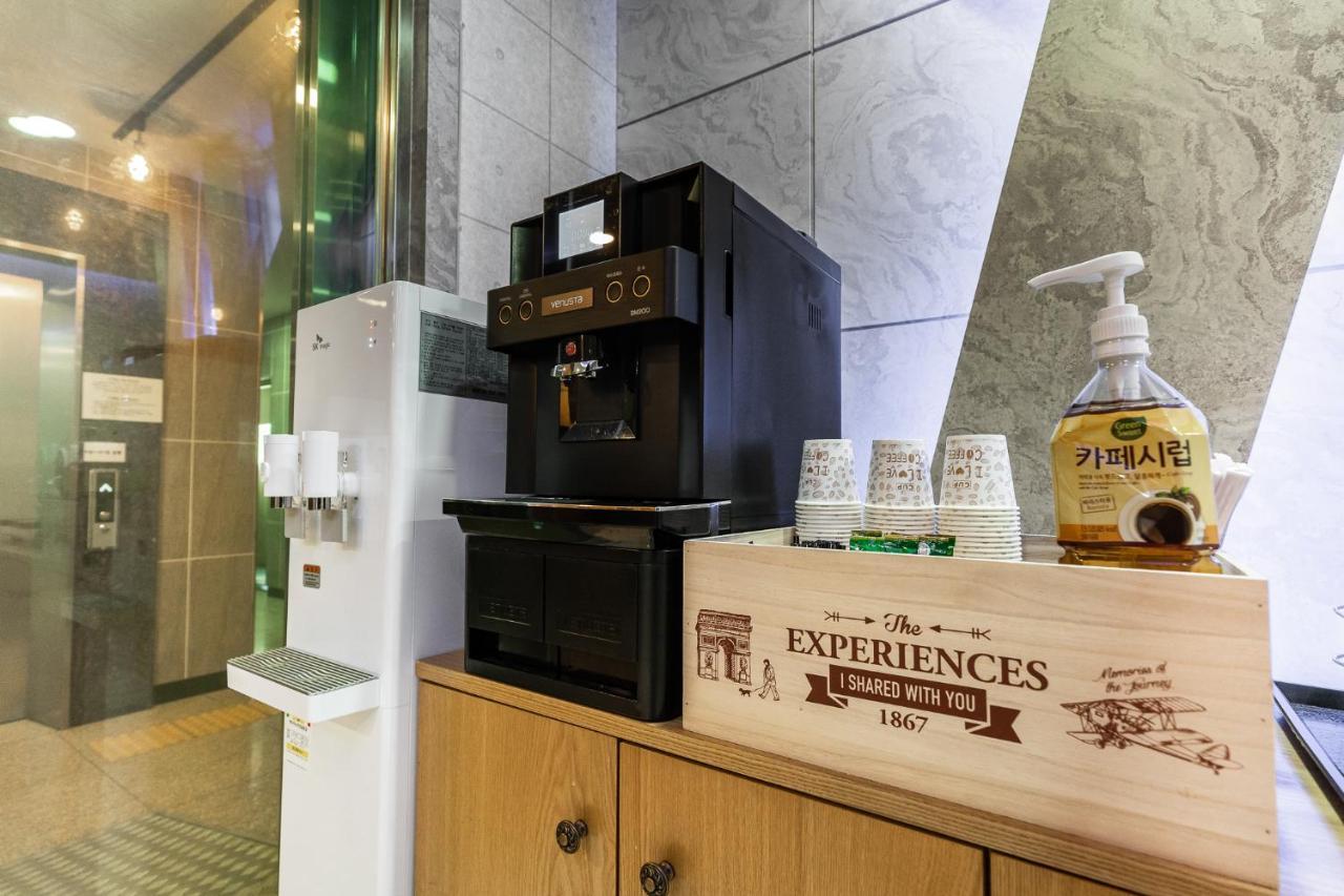 Golden Business Hotel Seosan Экстерьер фото