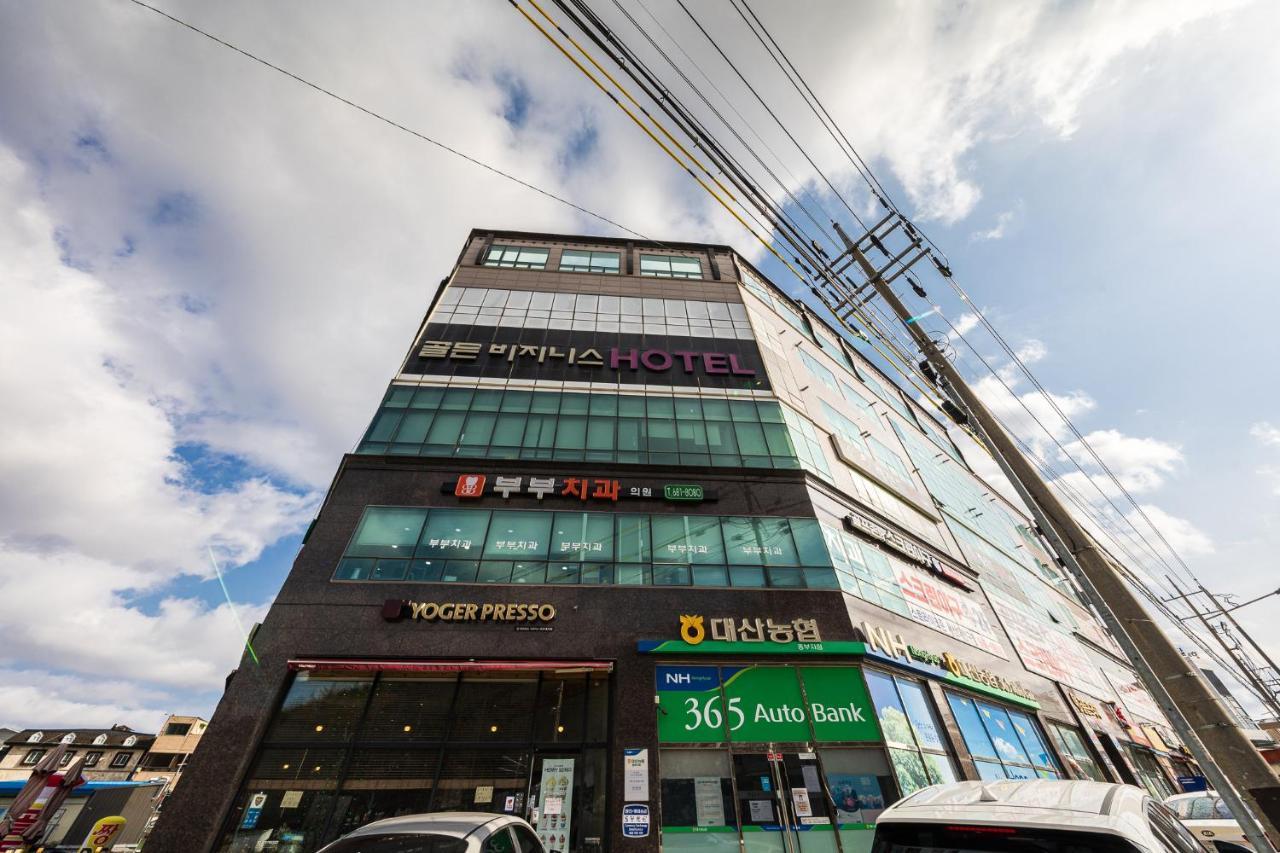 Golden Business Hotel Seosan Экстерьер фото