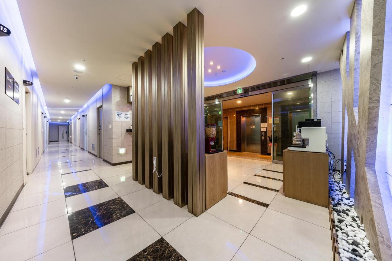 Golden Business Hotel Seosan Экстерьер фото