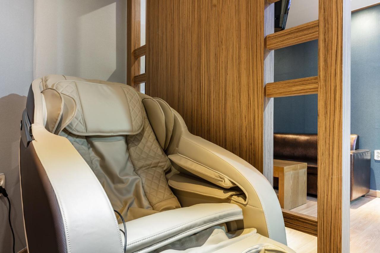 Golden Business Hotel Seosan Экстерьер фото